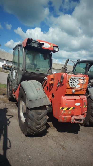 Навантажувач телескопічний MANITOU