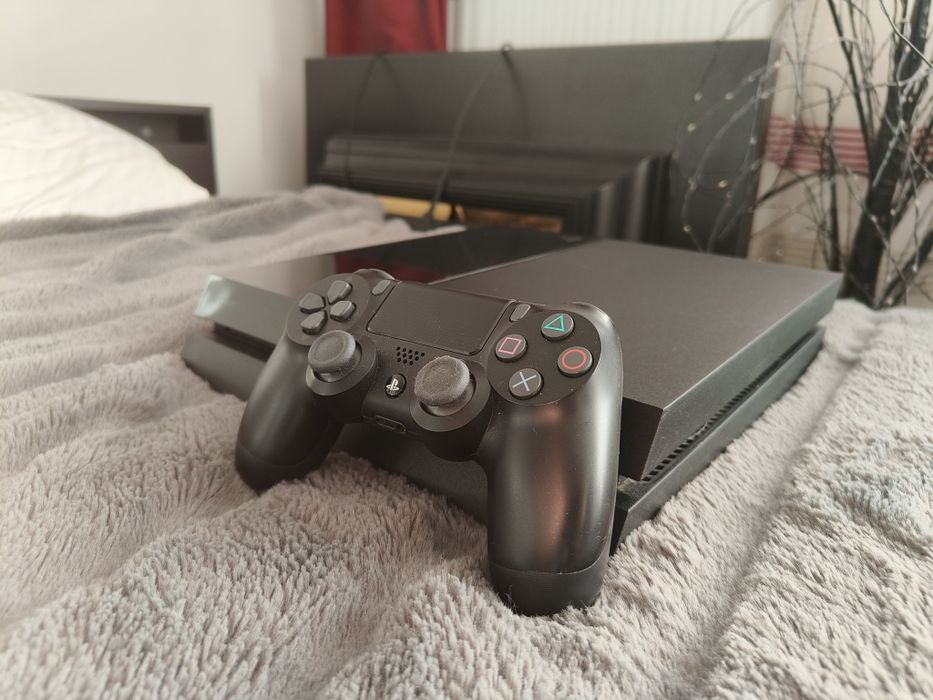 PlayStation 4 FAT 500GB - SOFT 10.71!