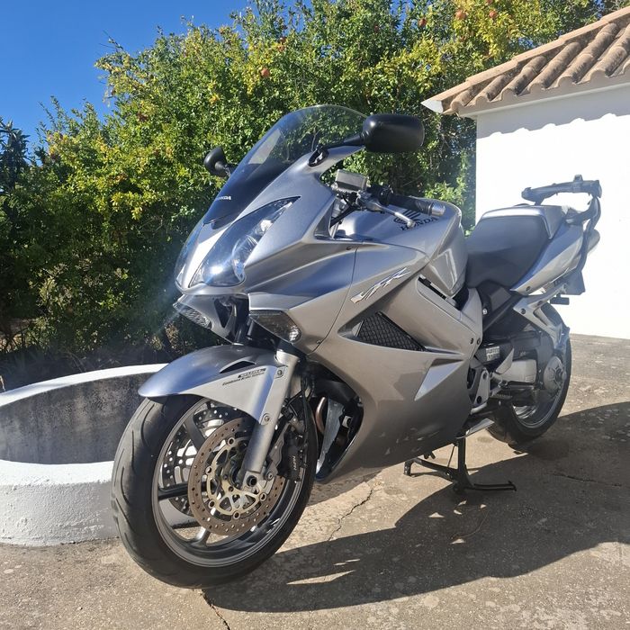 Honda VFR 800 2008/9