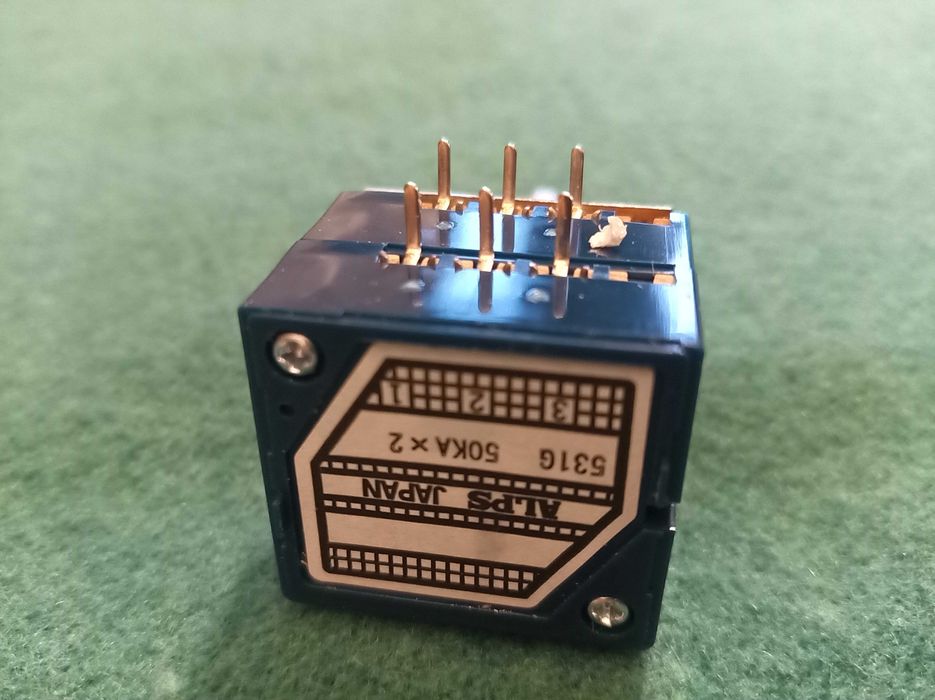 Регулятор уровня громкости ALPS номиналы 50к.А и 100к.А