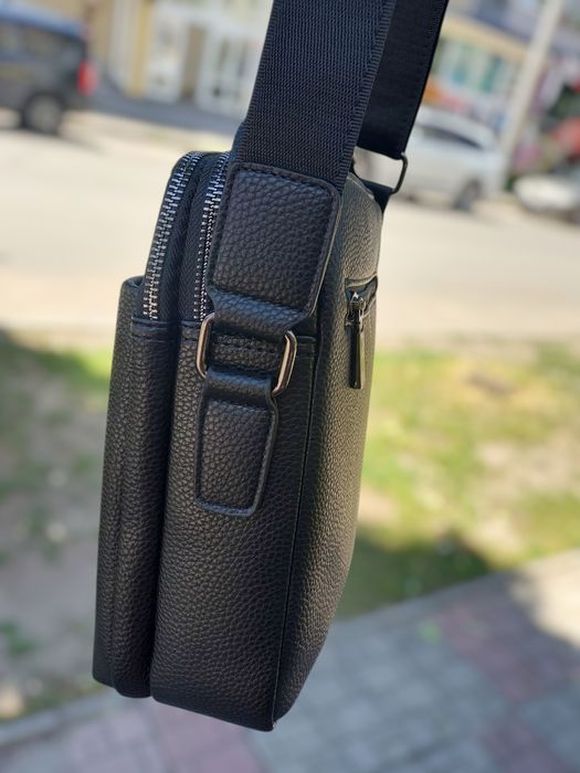 Сумка чоловіча Filippini шкіряна мужская через плече черная кожаная