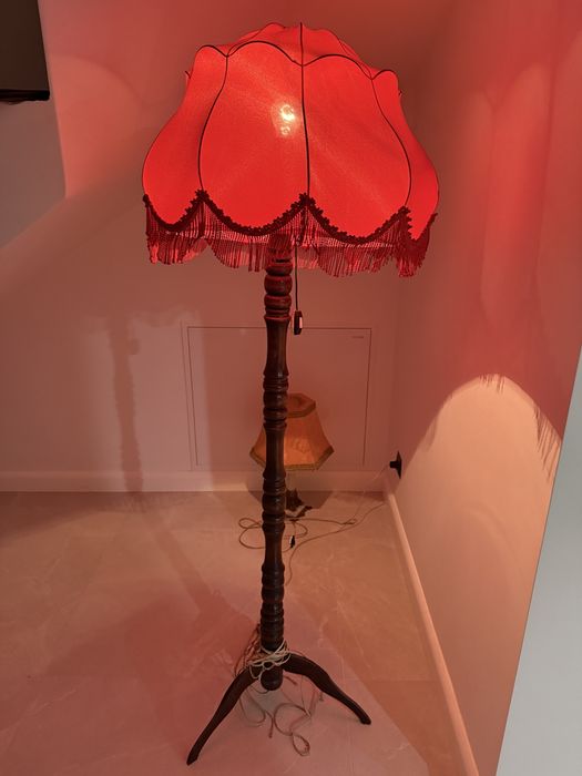 Wyjątkowa lampa podłogowa VINTAGE – Styl Buduarowy / PRL