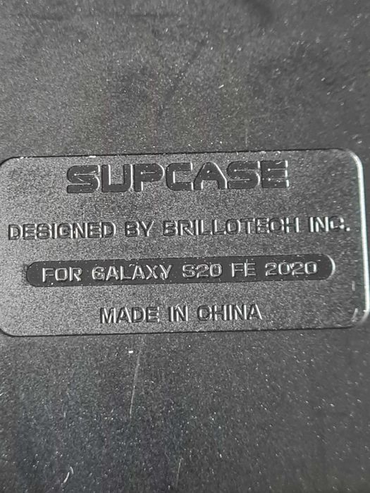 Sprzedam Etui Supcase