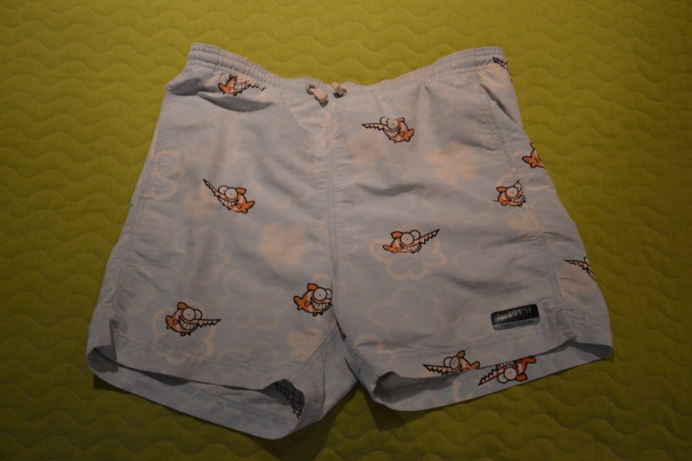 Calções e T-shirt licra surf