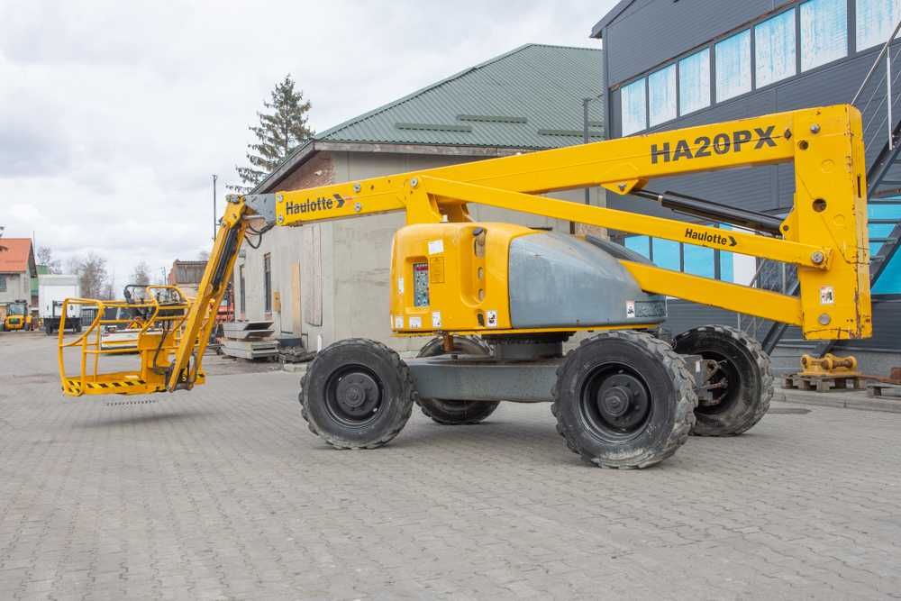 Колінчастий підіймач Haulotte HA20PX 2012
