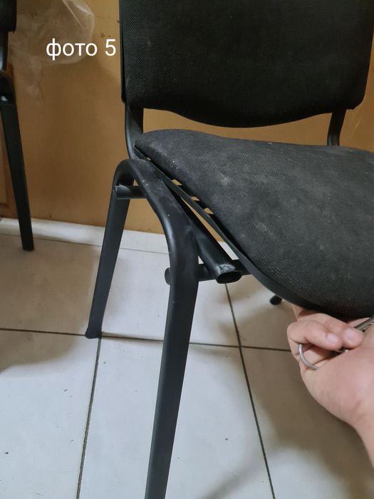 Стільці офісні б/в