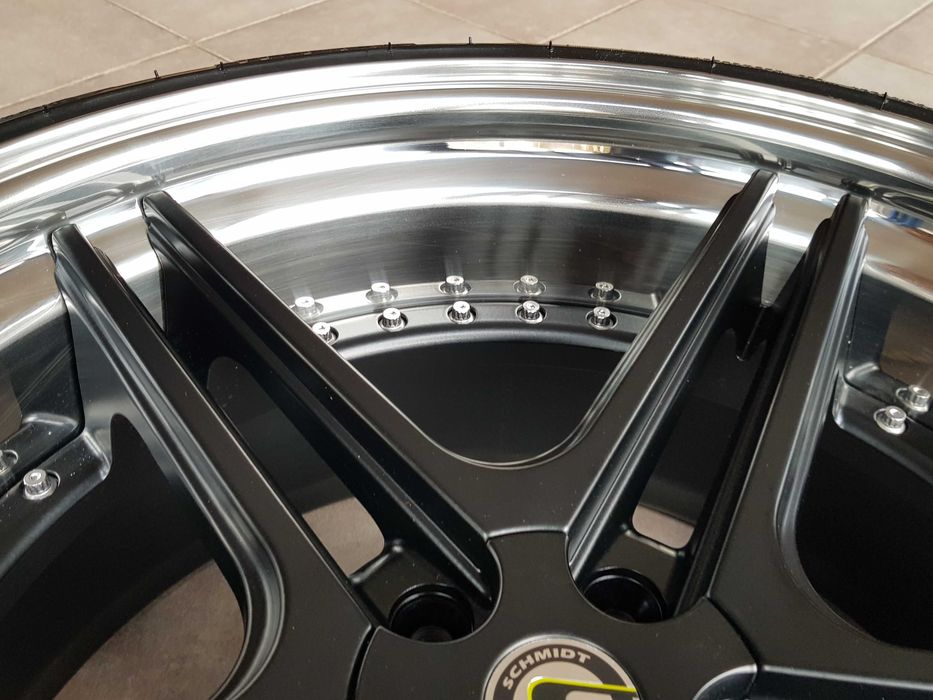 Skręcane Schmidt FS 10,5x20 et22 5x112 pirelli 275/30/20 Audi RS5 RS4