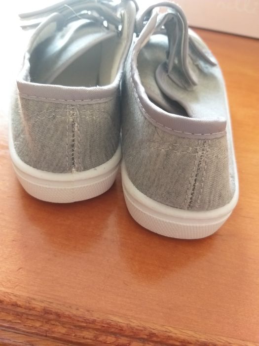 Buty sportowe trampki tenisowki szare 30