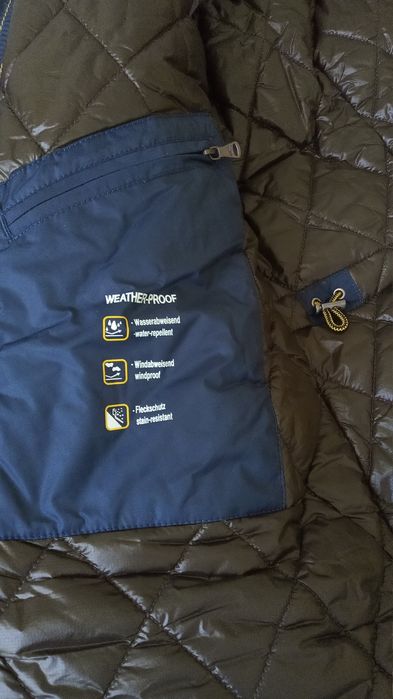 Зимове пальто Camel