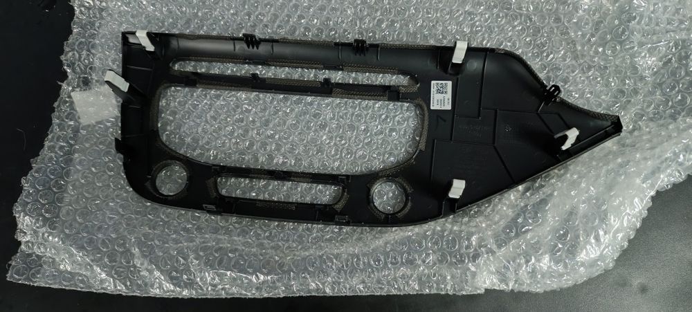 Moldura radio Kia Ceed