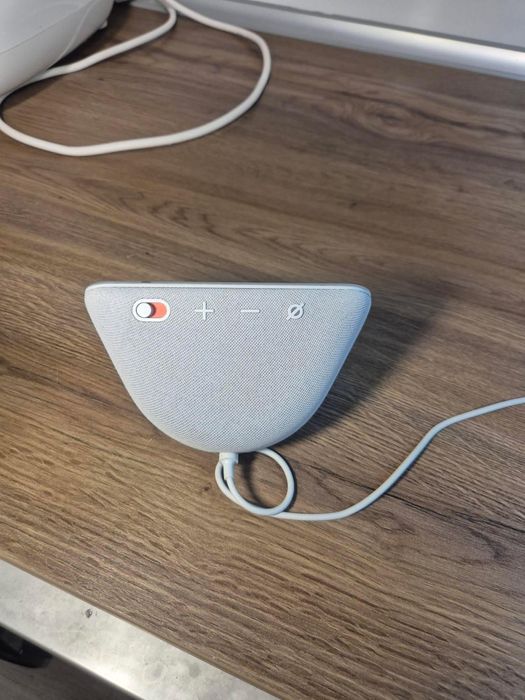 Echo show 5 como novo