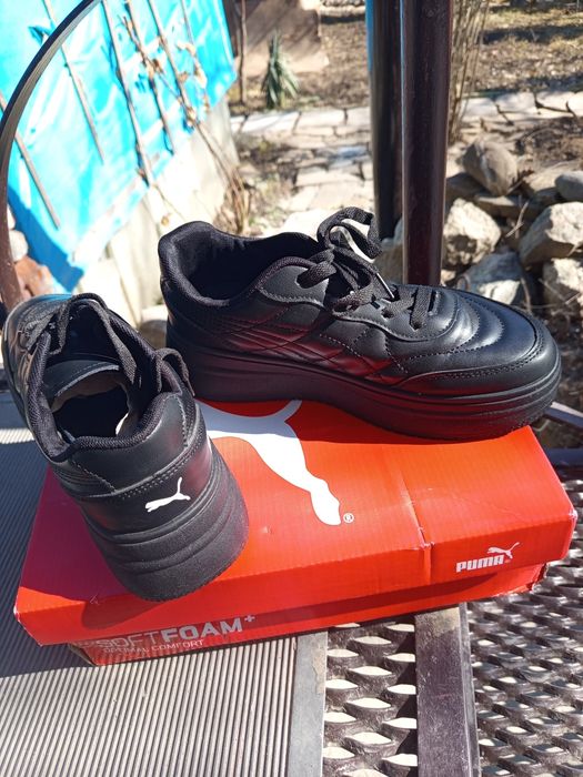 Чорні кросівки Puma, зі шкіри, на платформі.
