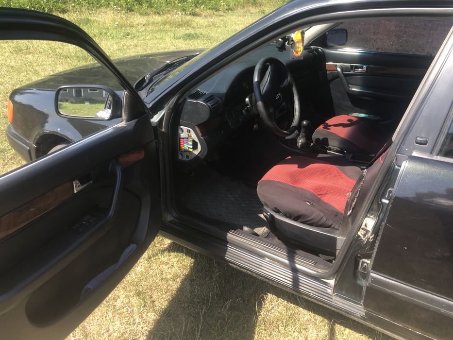 Ауді 100 с4 2.0 avant