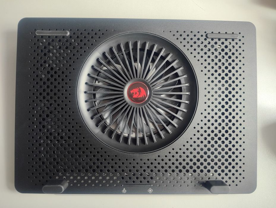 Podstawka chłodząca Redragon IVY RGB