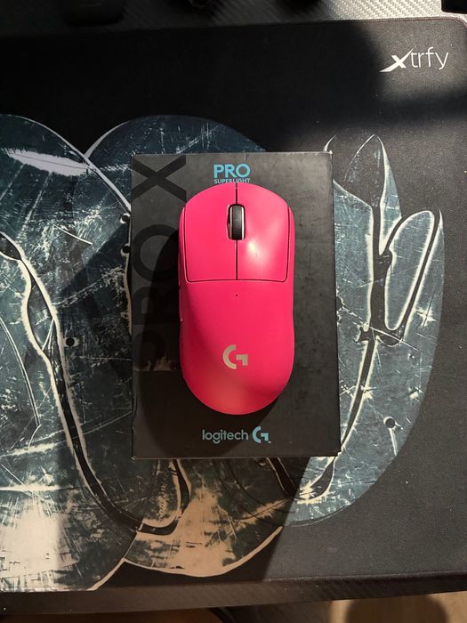 Logitech G Pro X Superlight Magenta