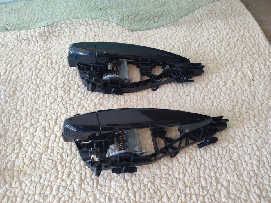 Szyba prawa BMW X1 F48