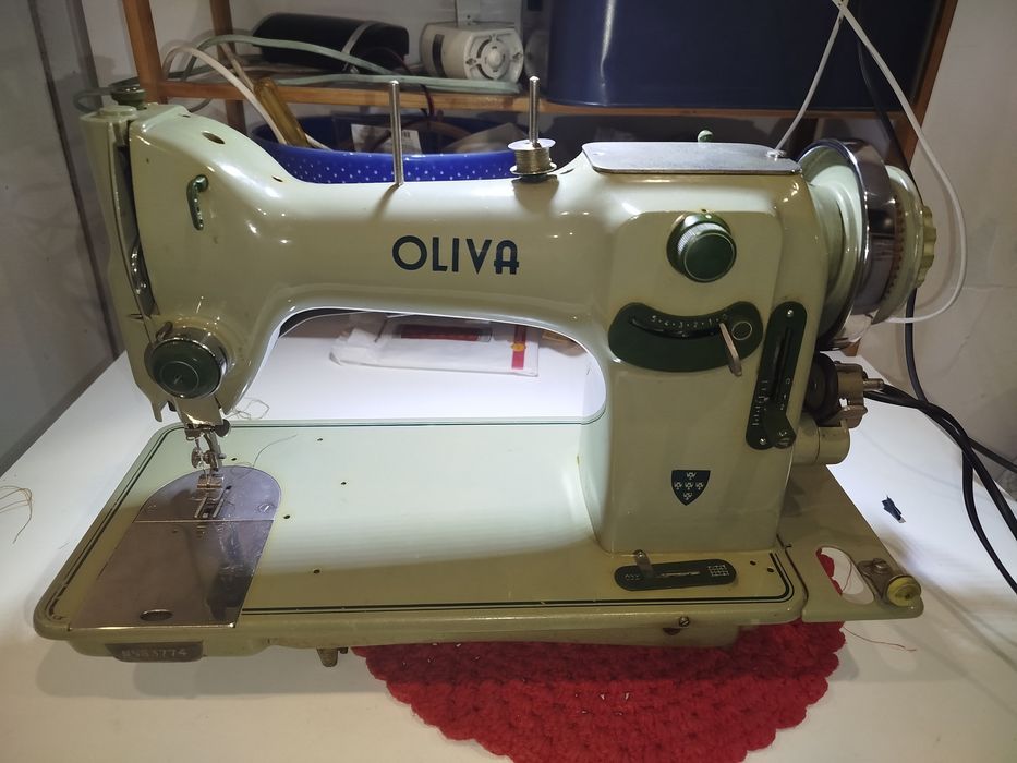 Máquina de costura oliva cl50