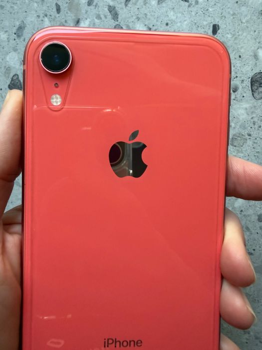 iPhone Xr в прекрасному стані