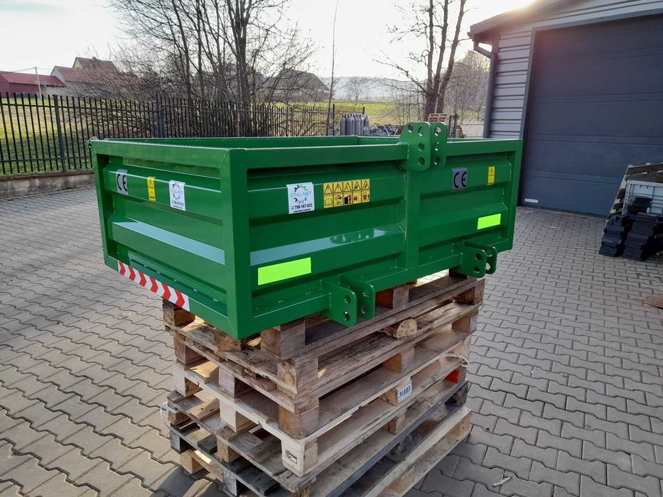 Nowość ! Skrzynia do transportu na tył ciągnika szybka realizacja