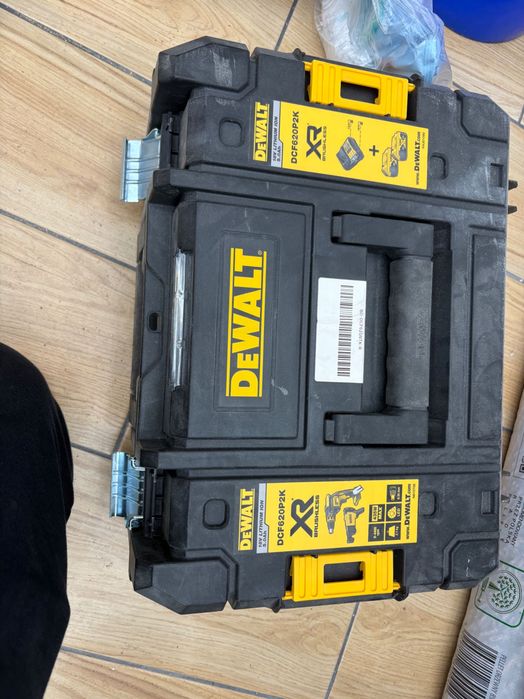 Wkrętarka do regionów Dewalt