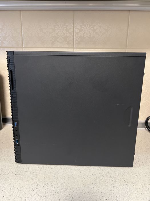 Asus Prime A320M-K , AMD Ryzen 3 4300GE, DDR4 16 GB, SSD 250GB