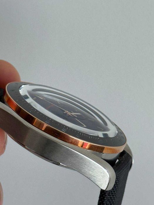 чоловічий наручний годинник Omega Speedmaster 44 mm