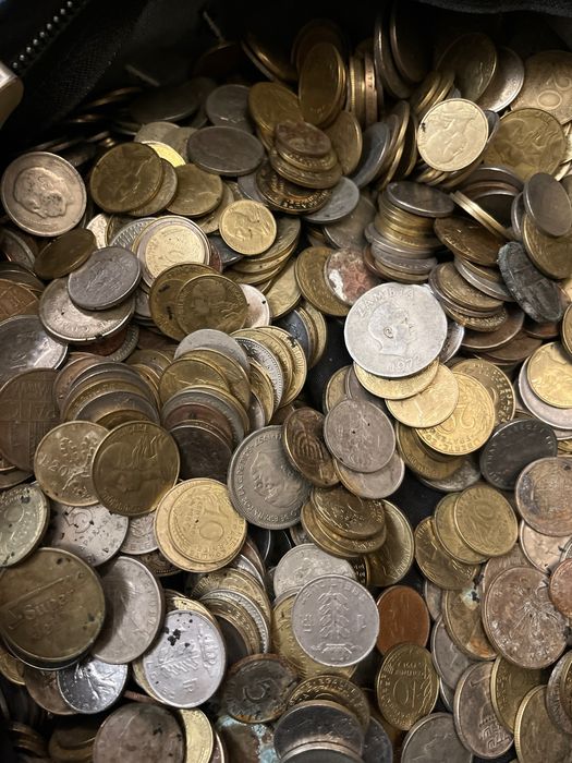 Иностранные монеты 1 кг
