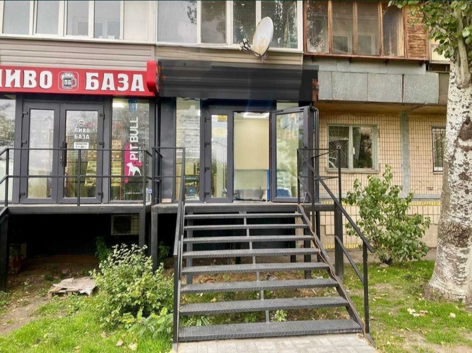 Аренда коммерческого фасадного помещения 80м² пр. Павла Тычины 9. АТБ