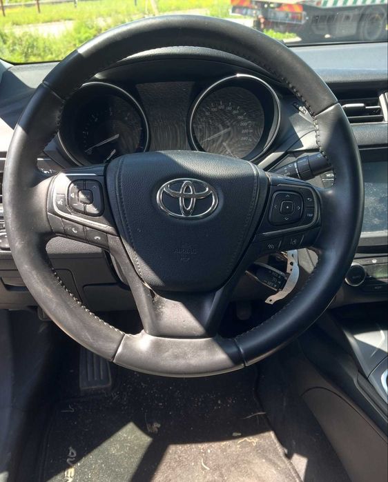 Toyota Avensis 2016 para peças!