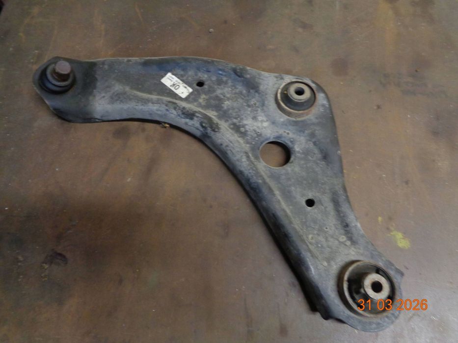 wahacz przedni dolny przód strona lewa nissan qashqai j11 1908418