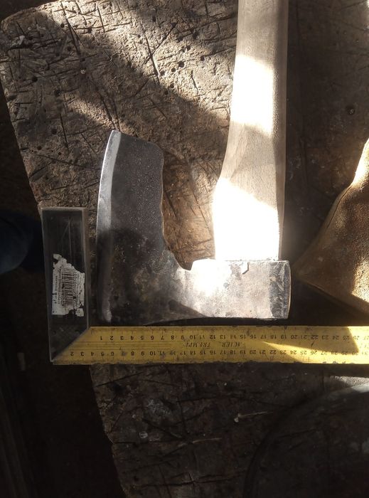 сокира столяра барда