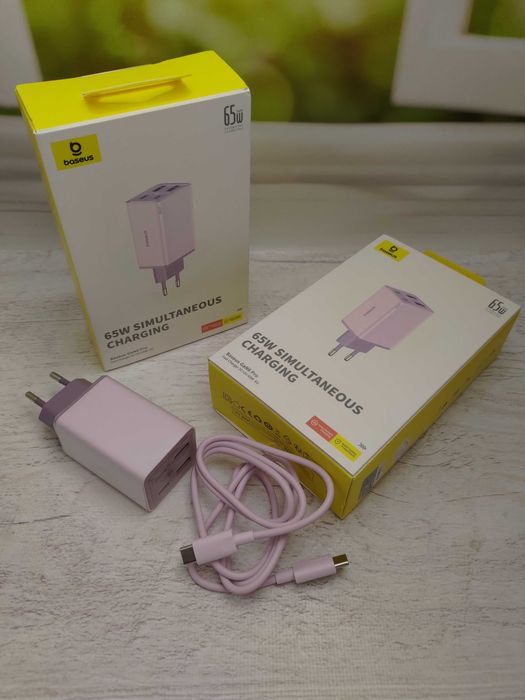 Зарядний пристрій baseus gan6 pro