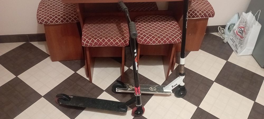 Продам дитячий самокат