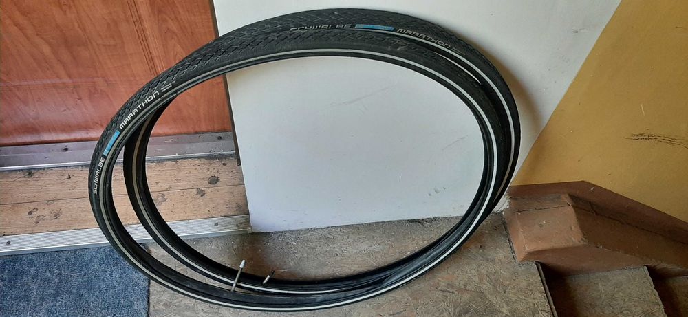 2x Schwalbe Marathon, 700x28C + dętki