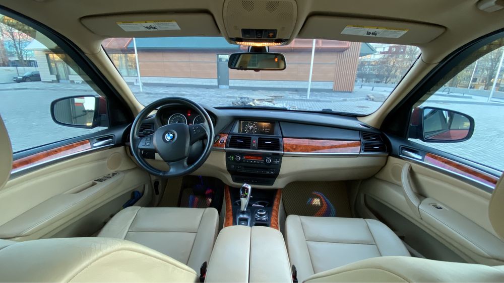 BMW X5 e70 3.0i