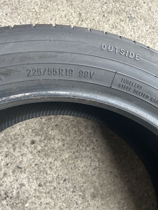 Opony Letnie 225/55R19 x 4 szt nowe Toyo