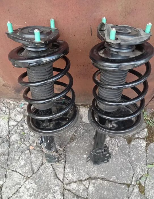 Продам Стійки передні