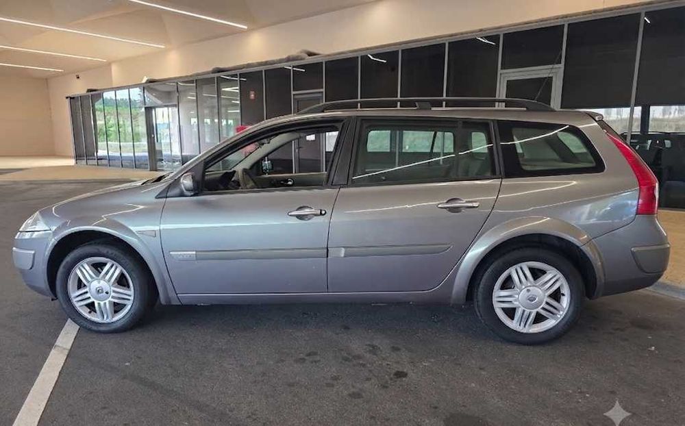 2004 Renault megane ii — photo 2