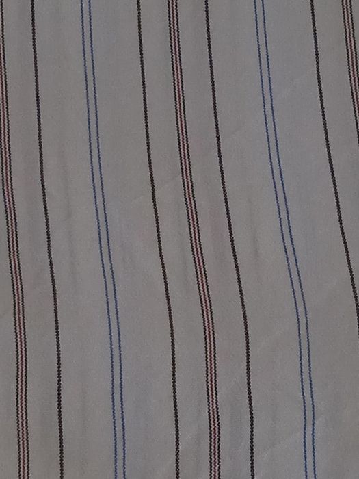 Tecidos  de linho,  ganga e sarja