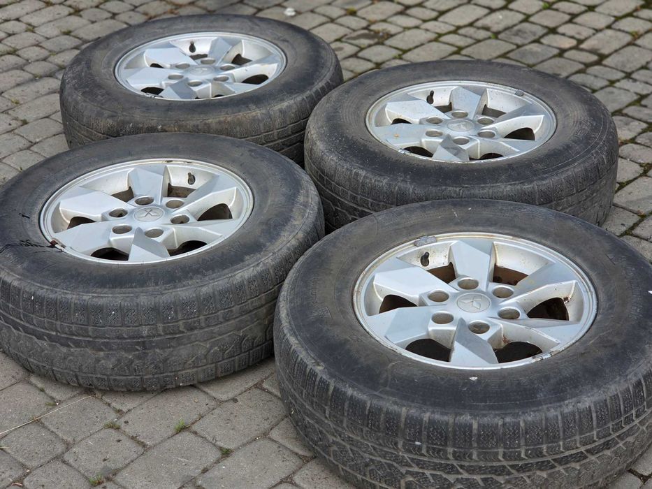 Колеса Mitsubishi L200 резина 245/70 R16