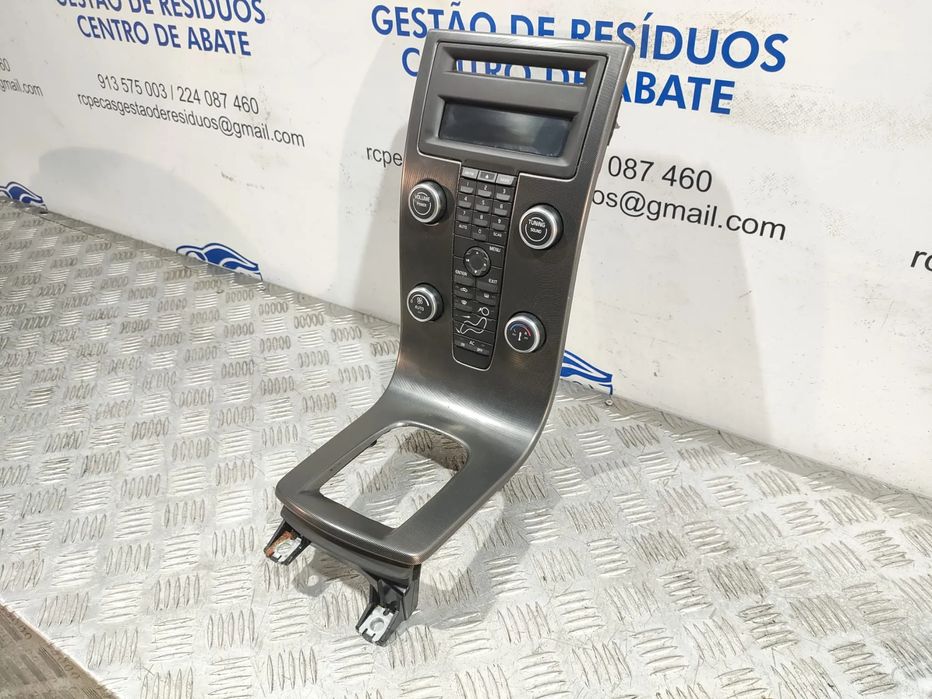 CONSOLA CENTRAL DISPLAY MULTIMEDIA COMANDOS CONTROLO CHAUFFAGE VOLVO