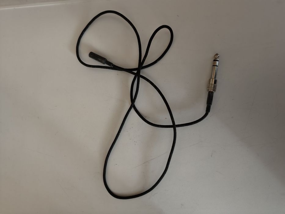 Pinao Roland HP 302 + Banco + Adaptador fones