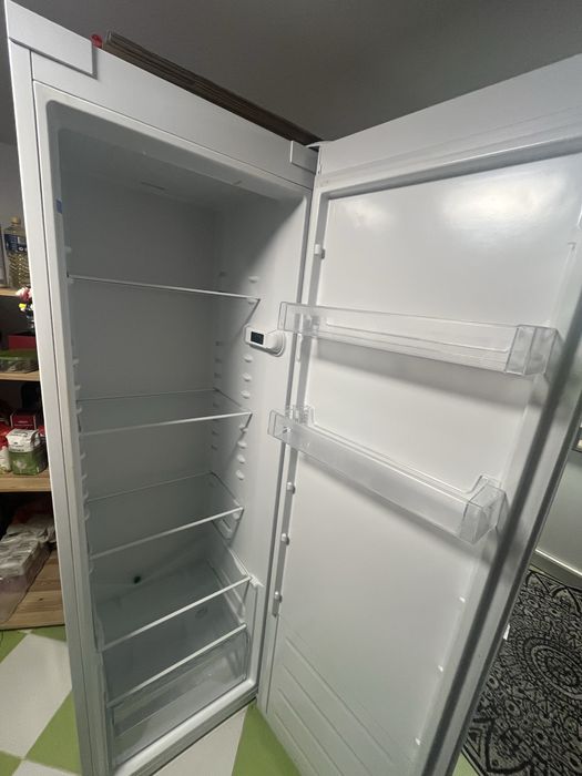 Lodówka indesit  wysoka 188cm,mało używana