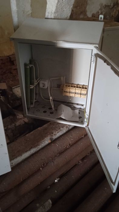 Продам  ящик затиску ЯЗЗ2 300*500*600ЯЗЗ 2