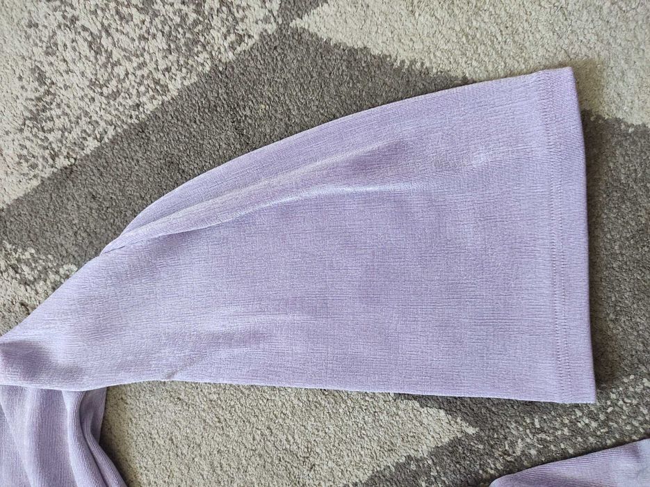 Liliowa bluzka golf body in the style