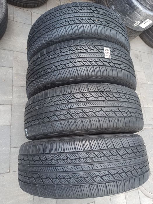 Всесезонная резина 215/60 R17 Achilles Hawk