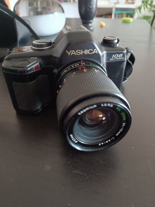Yashica  108 SLR MULTI PROGRAM