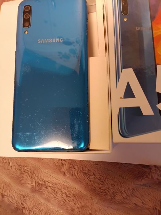 Samsung Galaxy a50