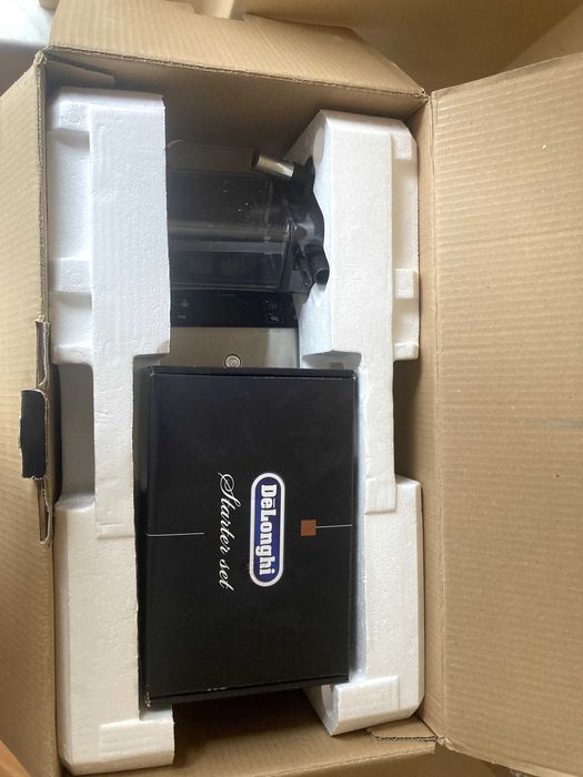 Кофемашина Delonghi PrimaDonna S Evo Deluxe ECAM 510.55 M