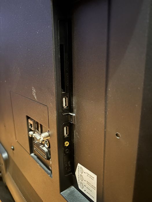 Telewizor hyundai 50 cali na części